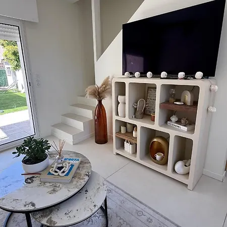 펜션 Charmante Maison Casa Alma Riviera *